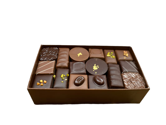 T1 - Coffret Assortiment de chocolats environ 275 g